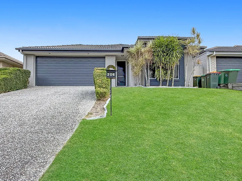 Narangba Family home for rent - Narangba Valley state school Catchment