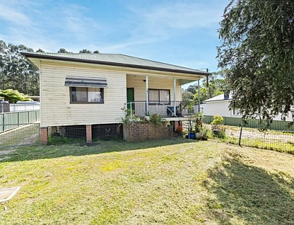 181 Cessnock Road, Neath, NSW 2326, 4 ਕਮਰੇ, 2 ਬਾਥਰੂਮ, House