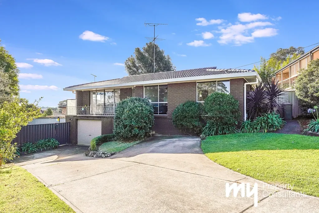 18 Bourke Place, Camden South, NSW 2570