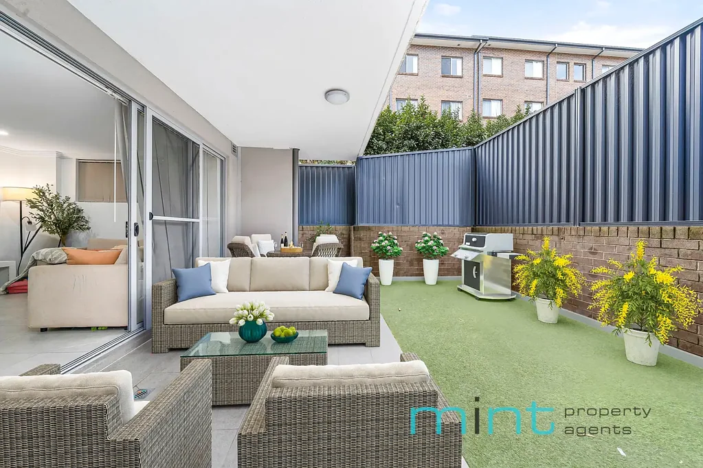 Yagoona 2 Bedroom Ultra-Modern apartment with Private Courtyard – No Stairs