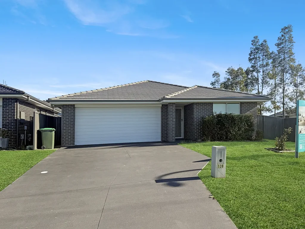 Modern Family Living on a Generous Corner Block