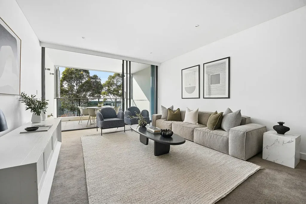 Darlinghurst 2房 Advanx项目后方宁静 2卧2卫精装 东向采光充沛 豪华主卧套房 2个停车位 咖啡馆餐厅近邻 Sophisticated Lifestyle Apartment In Sought-After City Fringe Address