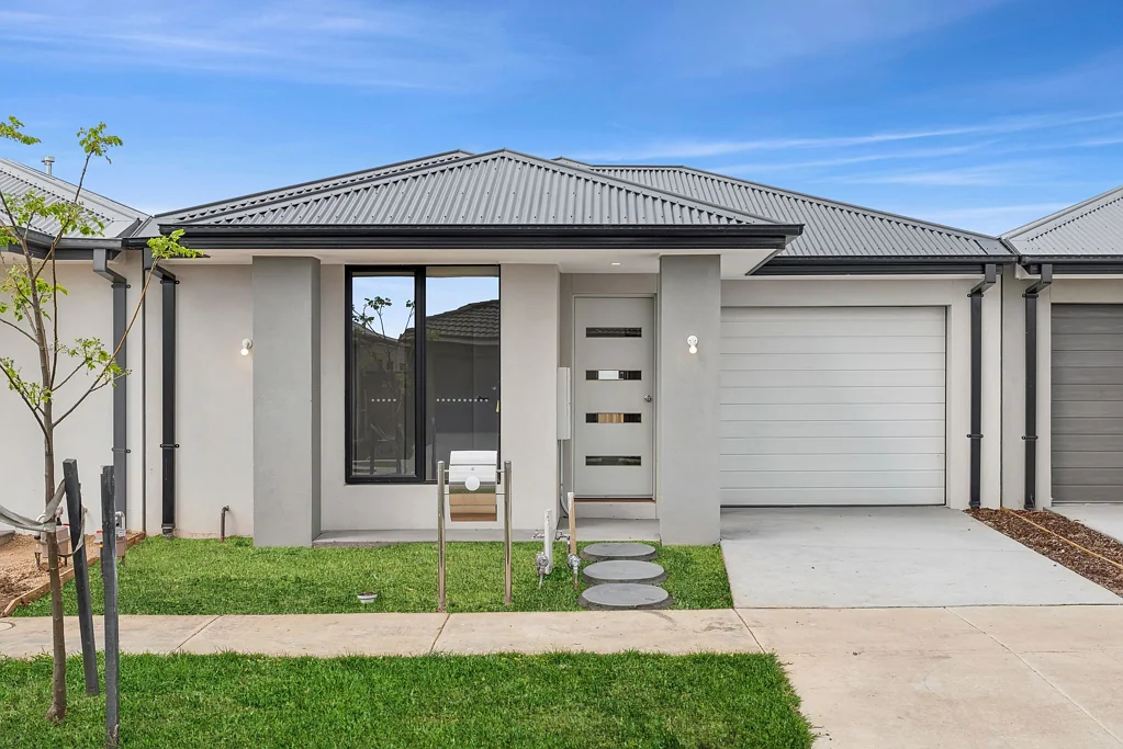 16 Aeolus Street, Armstrong Creek, VIC 3217