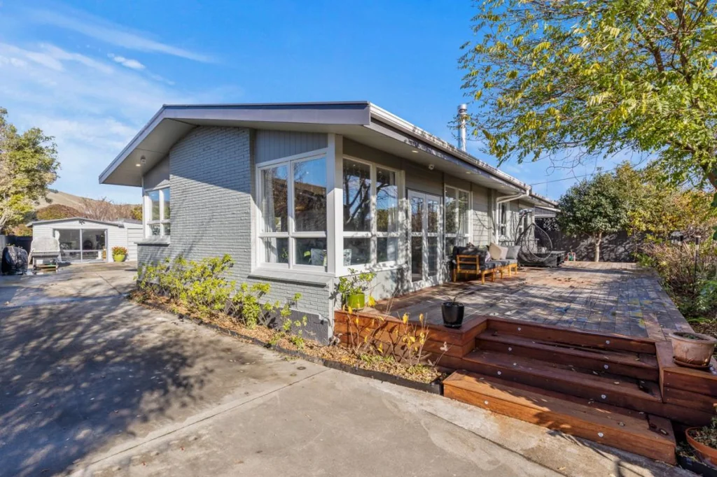 Witherlea 3 Bedroom Redefined, Re-envisioned, and Reinvigorated!