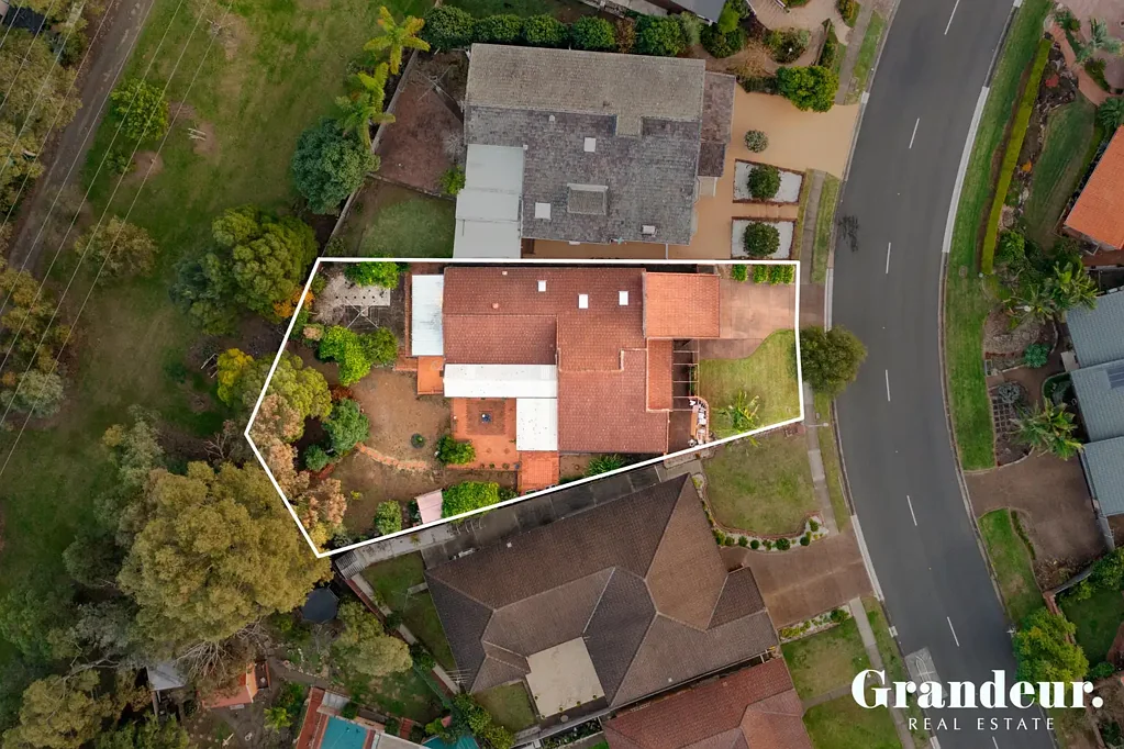15 Begovich Crescent, Abbotsbury, NSW 2176