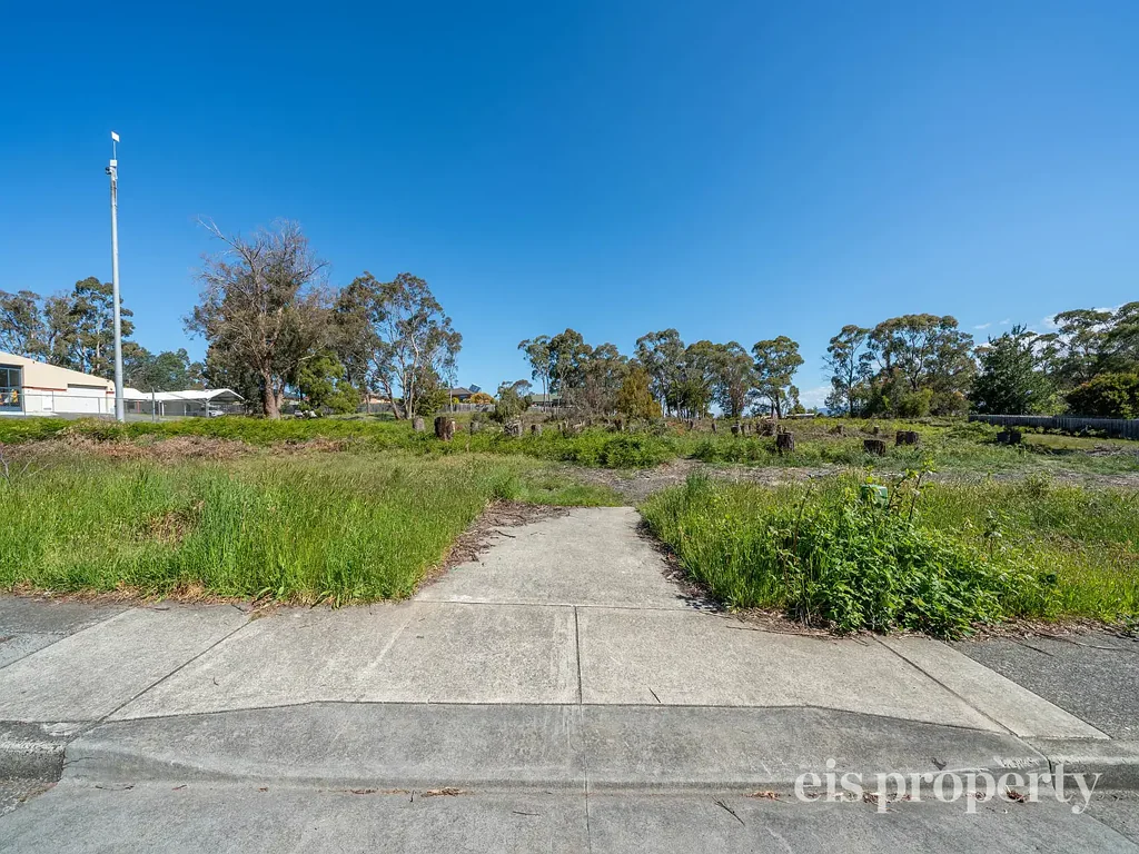 Kingston  Prime Kingston Land Awaits Your Dream Home