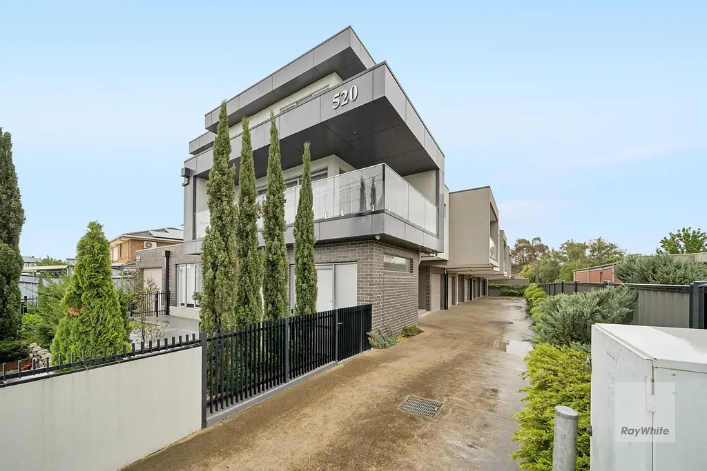 6/520 Melton Highway, Sydenham, VIC 3037