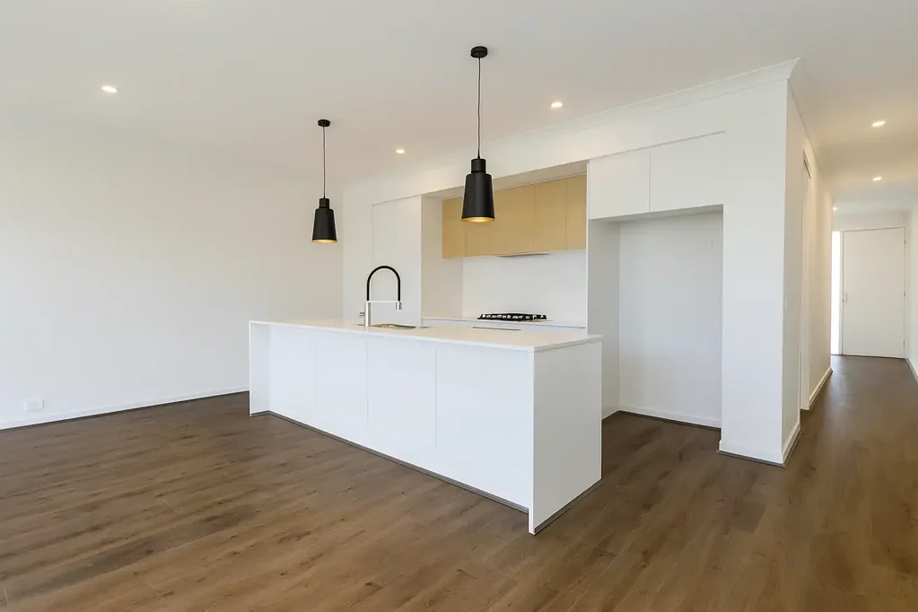 Spacious 3 Bedroom Family Townhouse in Carrum Downs
