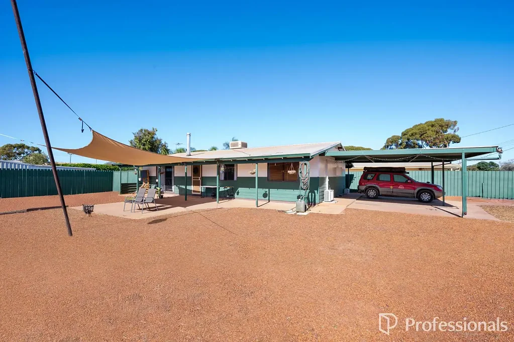 22 Morley Way, South Kalgoorlie, WA 6430