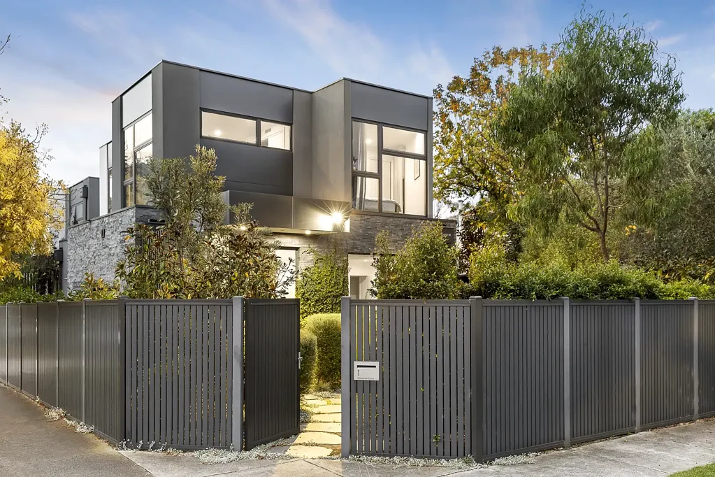 Refined Luxury Surrounded by Tranquil Greenery