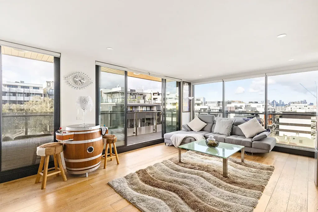 Brunswick 1ਬੈੱਡਰੂਮ Soaring Entertainer with City Views