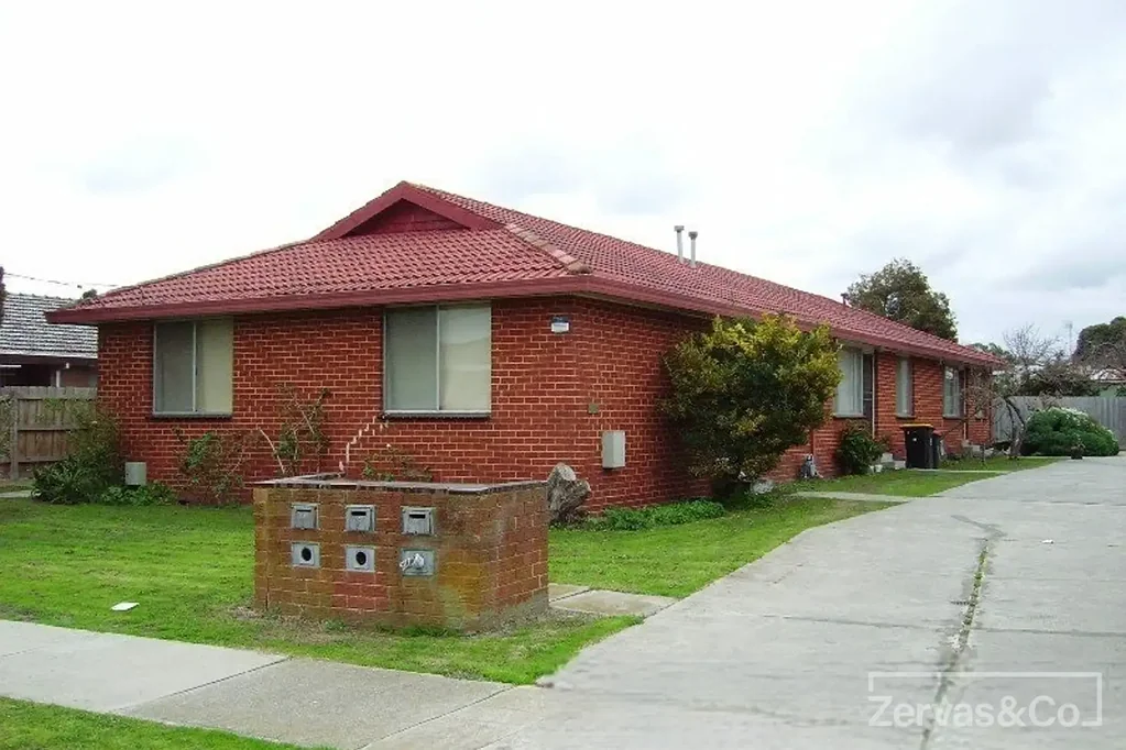 2 BEDROOM UNIT