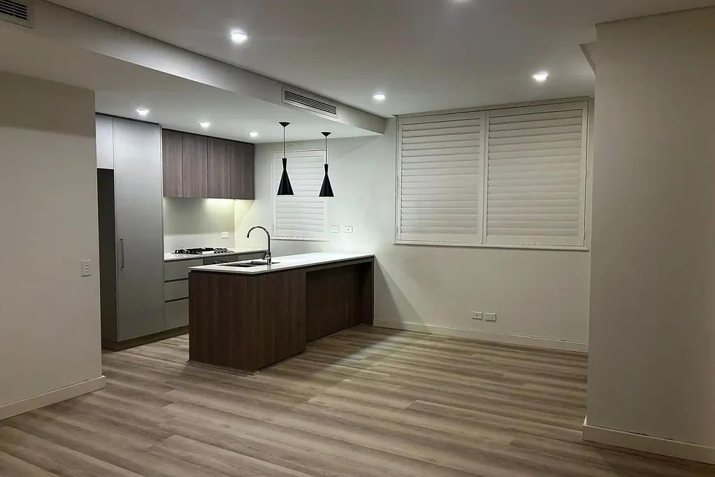 Modern Spacious Two Bedroom Apartment in Convenient Pymble Location