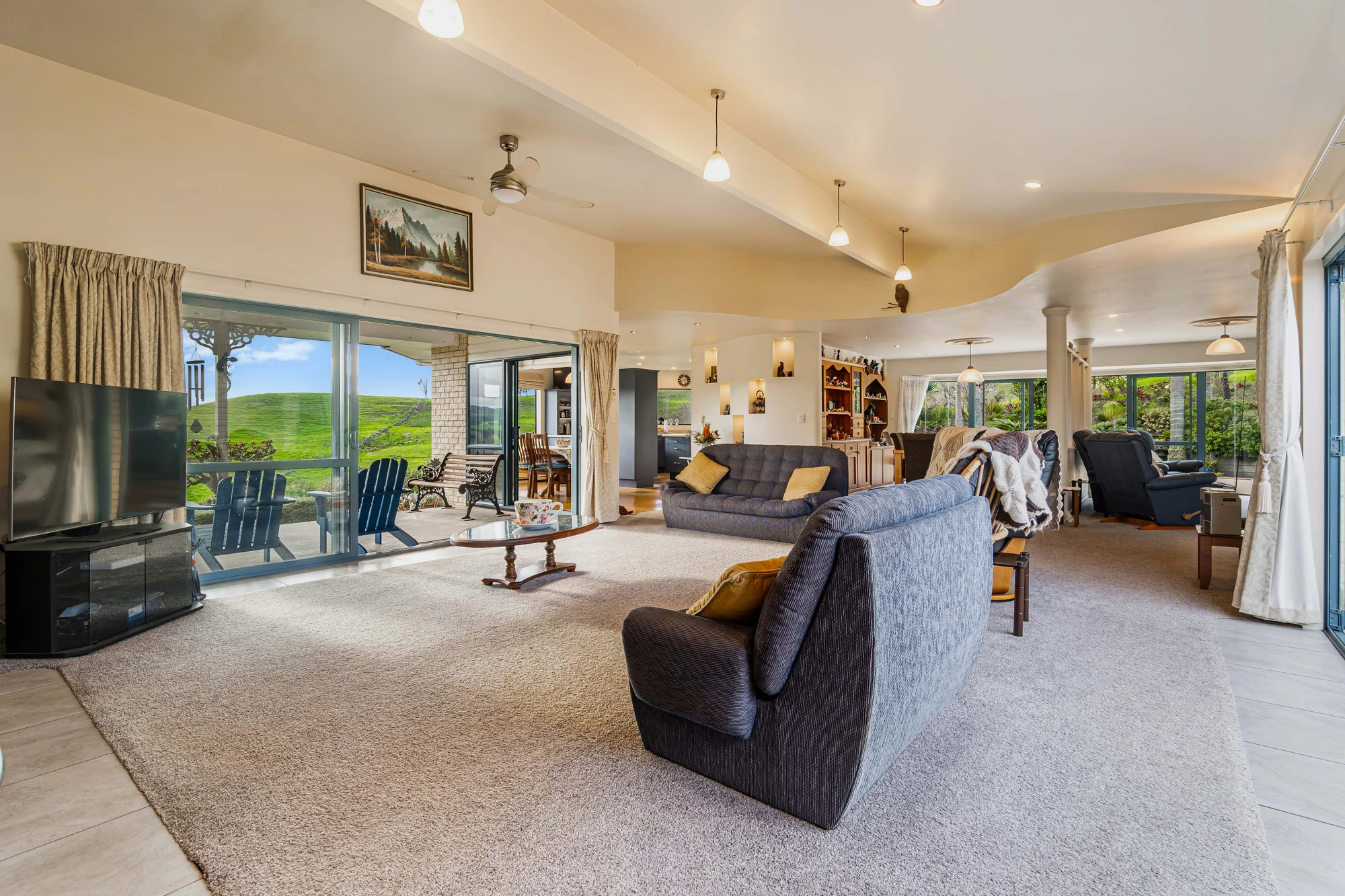 Waipu 5房  Room to Live - View to Admire - Lifestyle to Enjoy