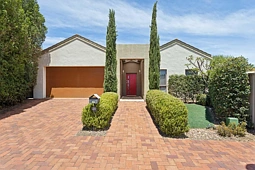 20 Rossiter Drive, Evanston Park