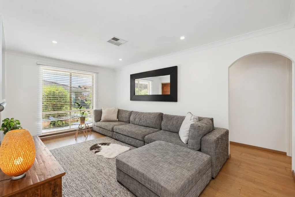 Scarborough 2chambre HOME OPEN CANCELLED, UNDER OFFER.