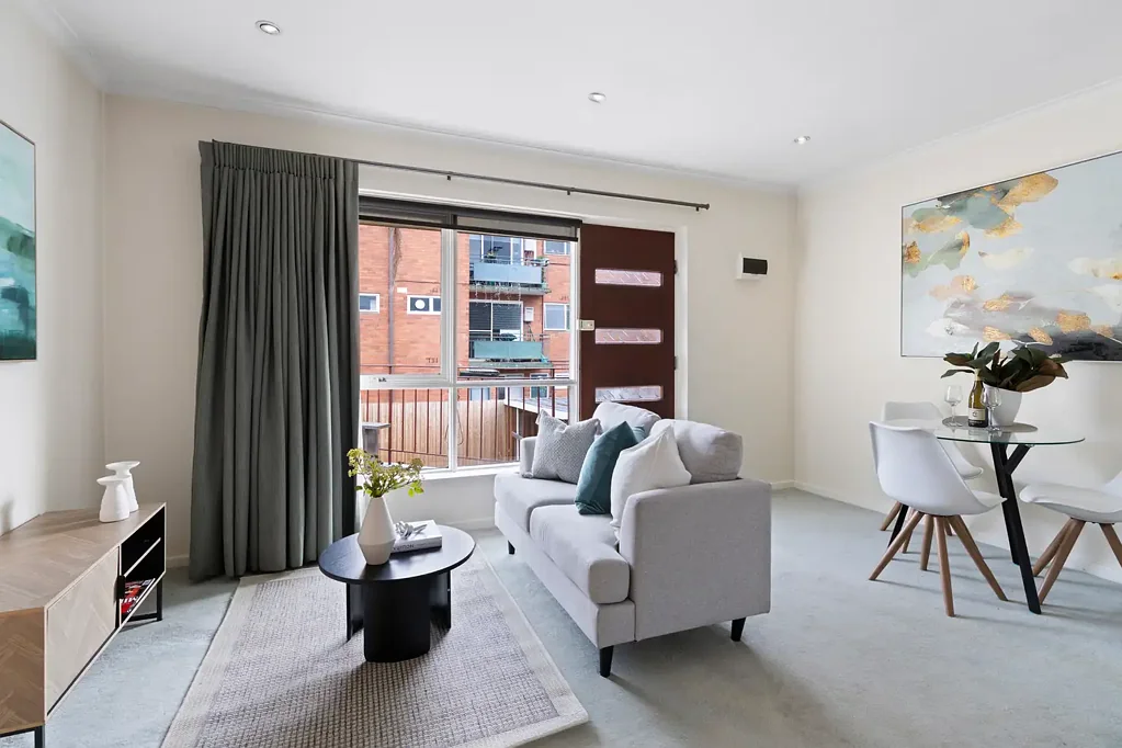 Glen Iris 1房 阳光单卧，轻松舒适 Sunny Single Bedroom Ease
