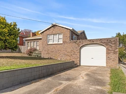 32 Torquay Road, East Devonport