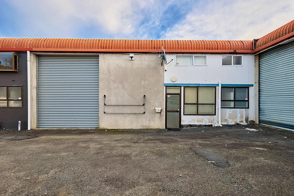 Clouston Park Popular industrial complex