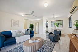 6 Riesling Court, Condon
