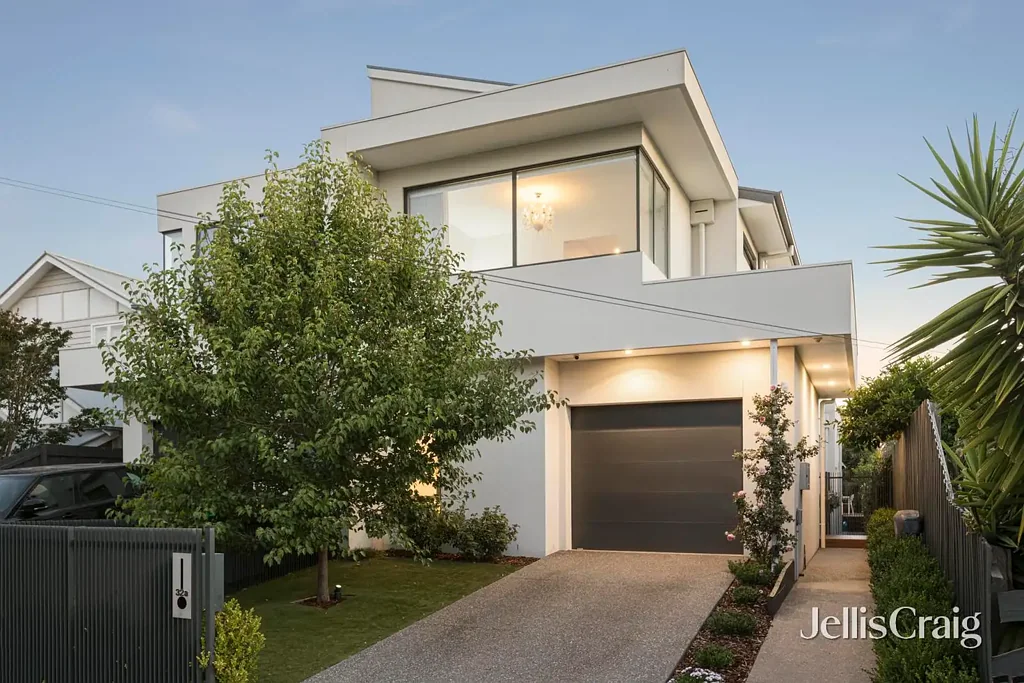 32a Carlton Street, Mckinnon, VIC 3204