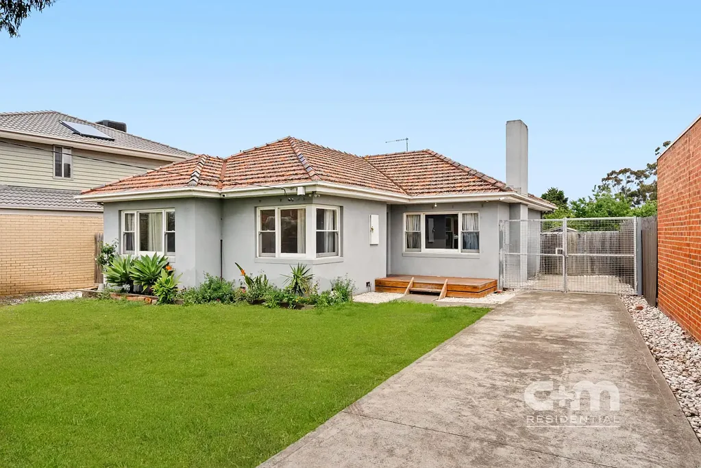 Hadfield 3ਬੈੱਡਰੂਮ Renovate, Rebuild, or Relax!