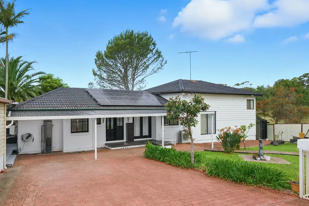 23 Woodcourt Street, Ambarvale, NSW 2560