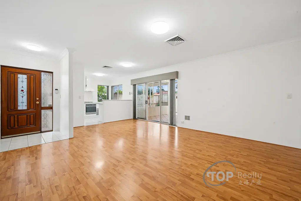 Riverton 3房  BEAUTIFULLY PRESENTED OVER 55’s VILLA!