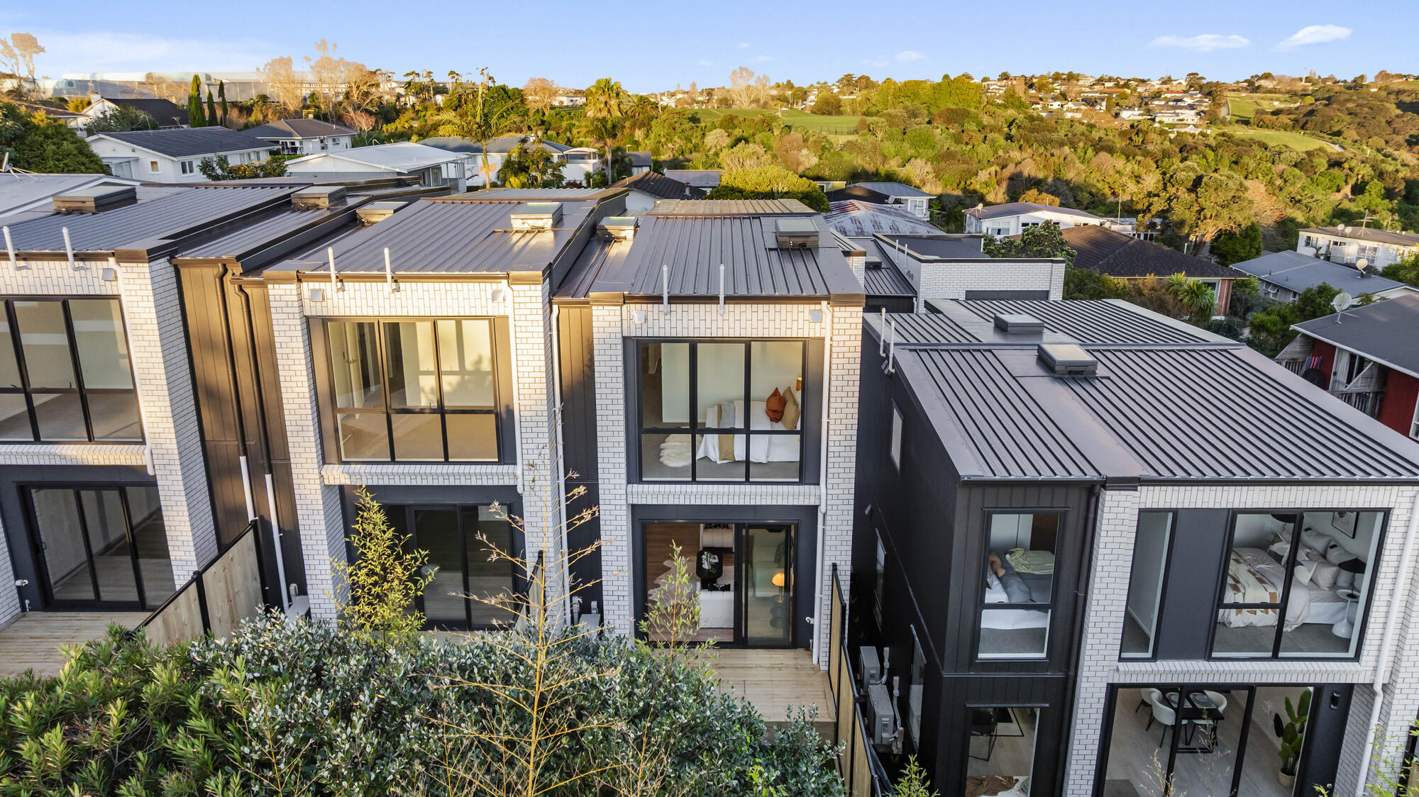 36 Thatcher Street, Mission Bay, photo 2