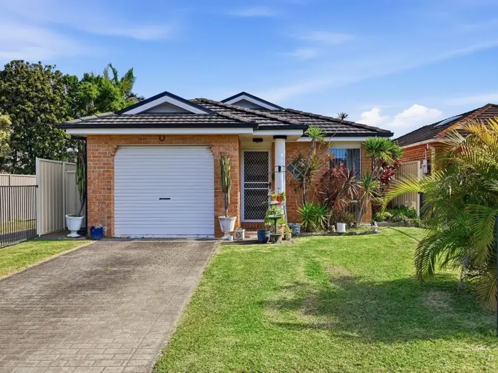 Coffs Harbour 3ਬੈੱਡਰੂਮ Easy-Care Living Close to Town - Ideal First Home or Investment...