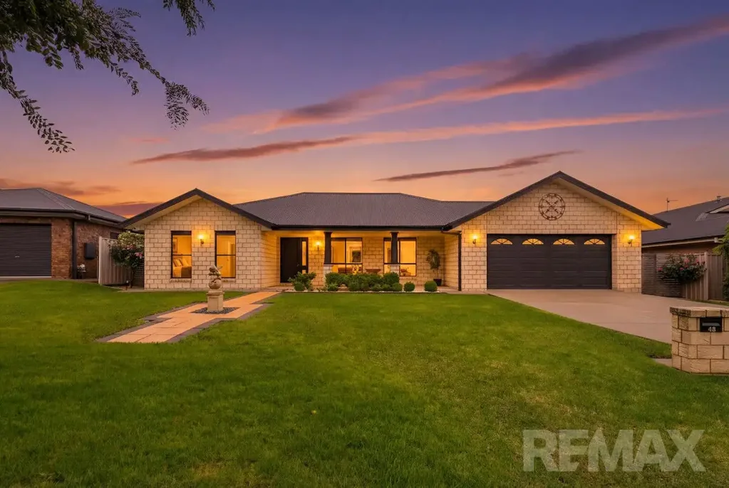 45 Yarrawah Crescent, Bourkelands, NSW 2650