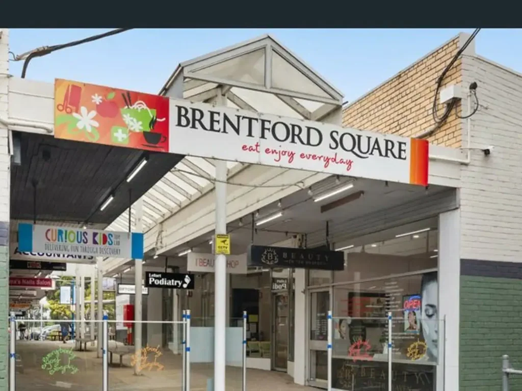 Prime Retail Opportunity in 30 Brentford Square, Forest Hill
