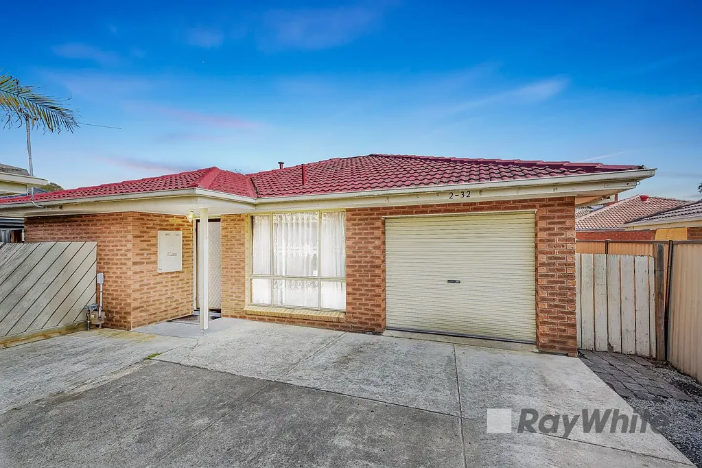 Dandenong 2ਬੈੱਡਰੂਮ STAND ALONE HOME WITH NO BODY CORP FEE!