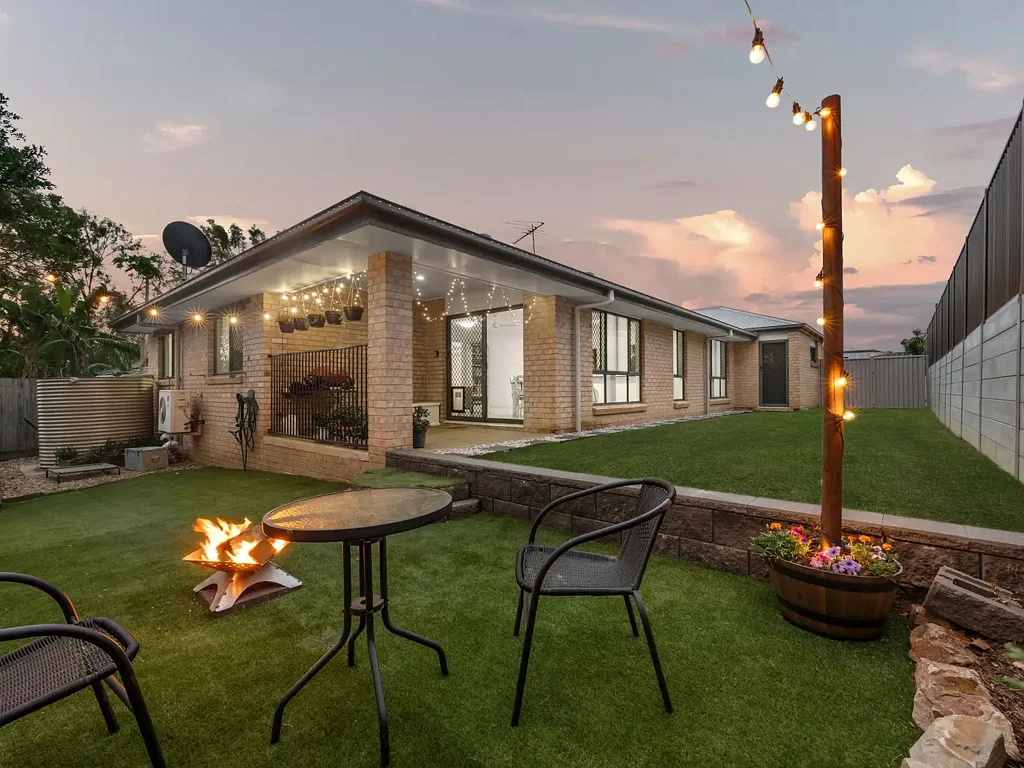 33 Chanel Court, Wulkuraka, QLD 4305