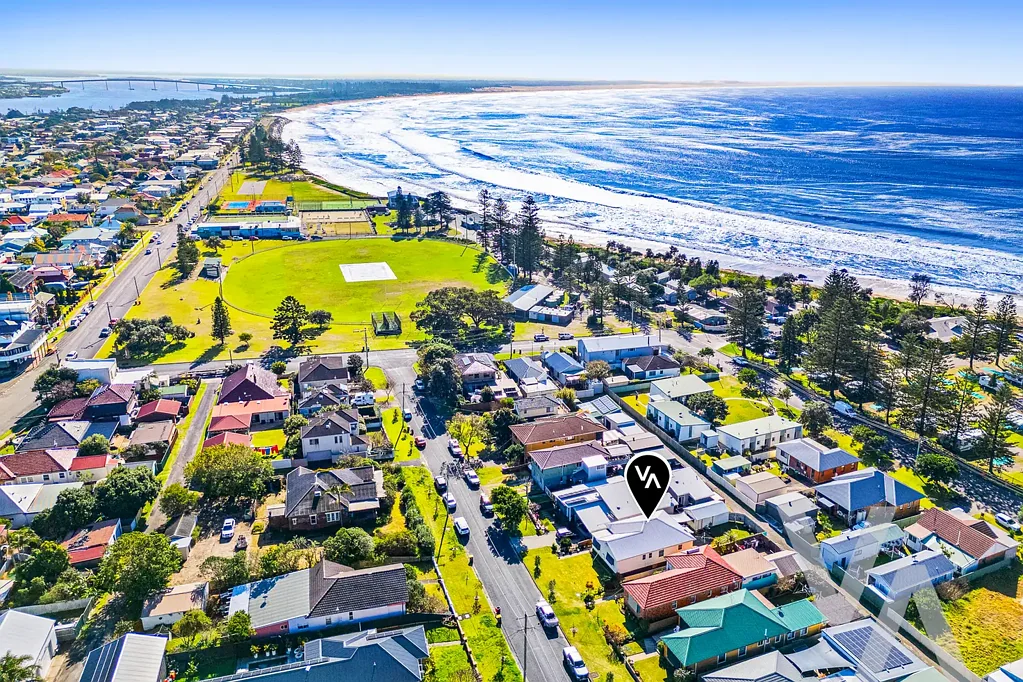 64 Newcastle Street, Stockton, NSW 2295