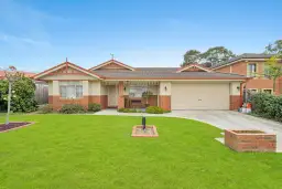 27 Balinga Drive, Skye