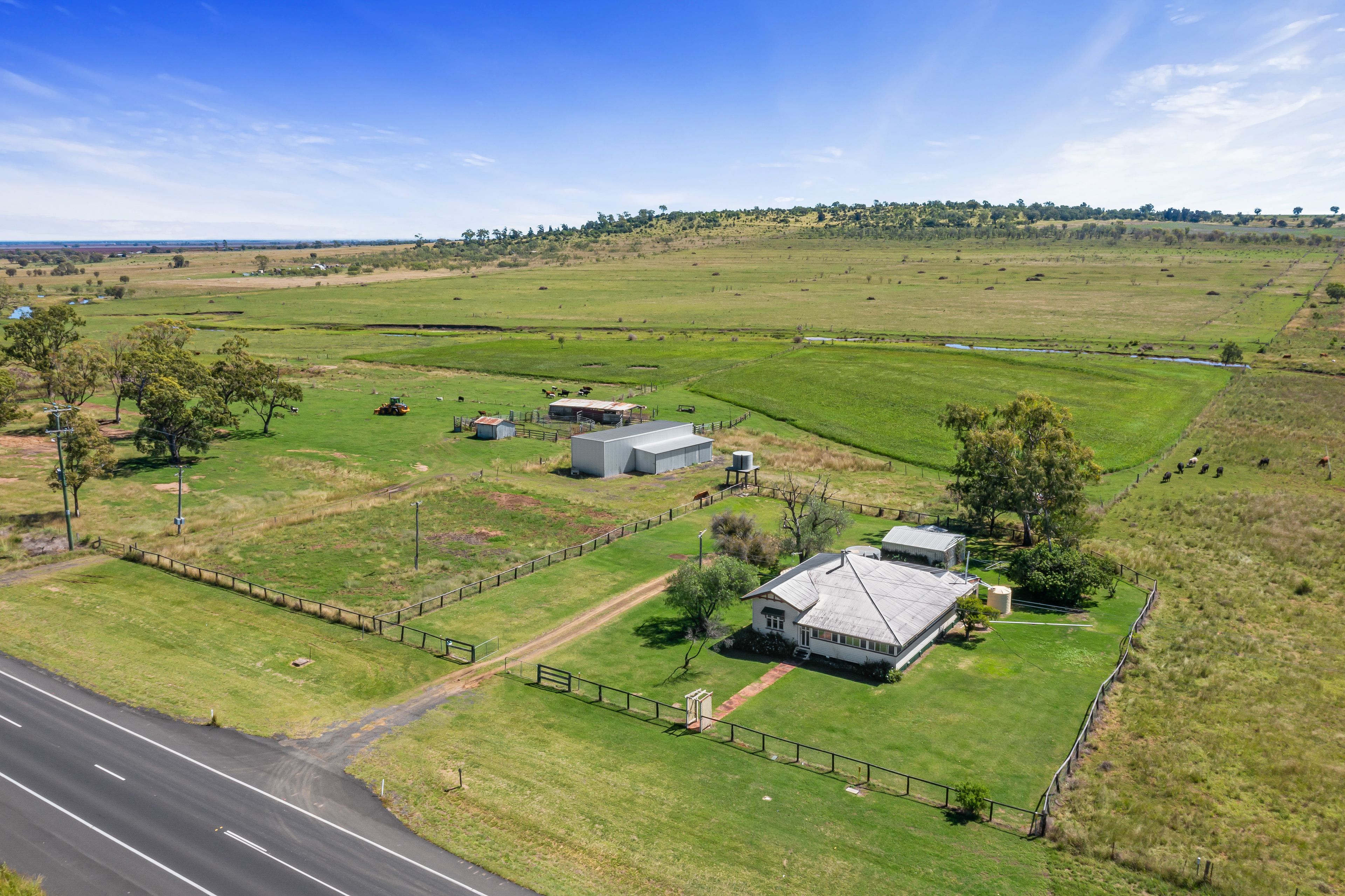 4452 GORE HWY, YARRANLEA QLD 4356, 0 ห้องนอน, 0 ห้องน้ำ, House