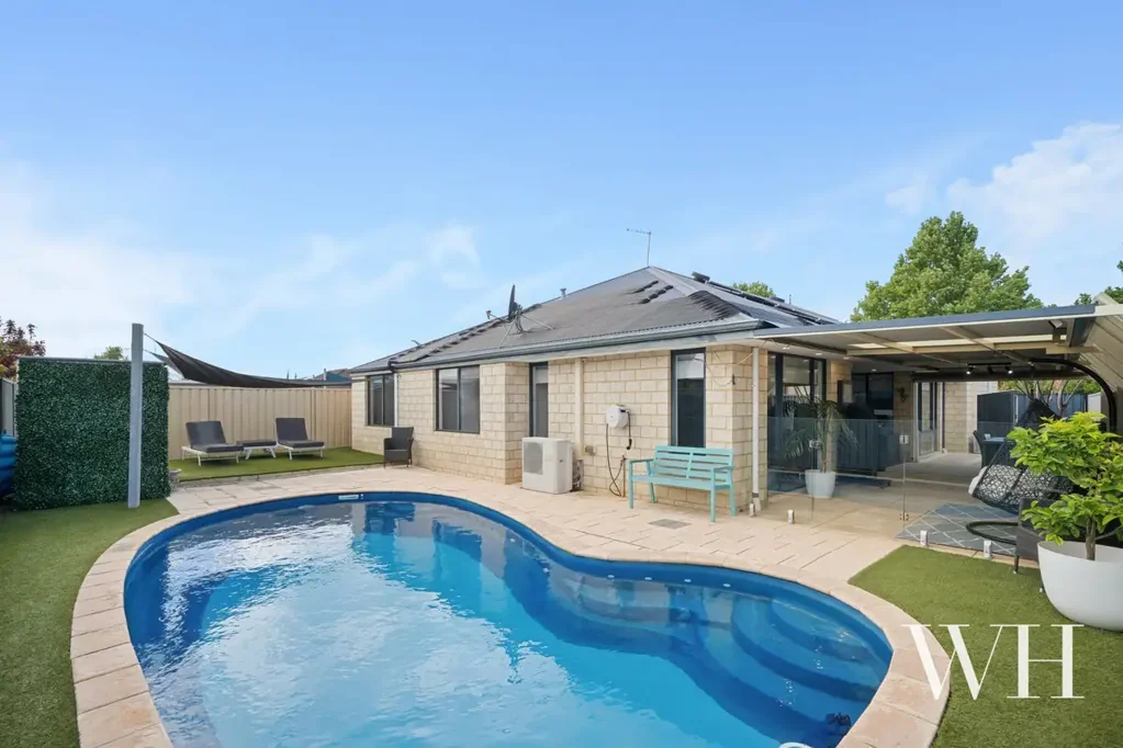 Port Kennedy 4ਬੈੱਡਰੂਮ Resort-Style Living Meets Modern Family Comfort