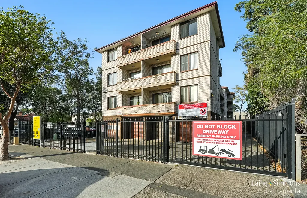 Cabramatta 2ਬੈੱਡਰੂਮ FULLY RENOVATED THROUGHOUT!!!