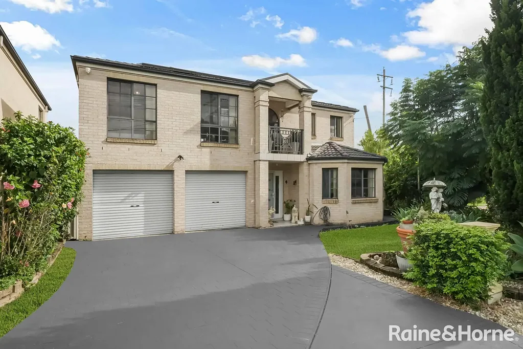 Moorebank 4Phòng ngủ A GREAT FAMILY HOME IN GREAT LOCATION!!!