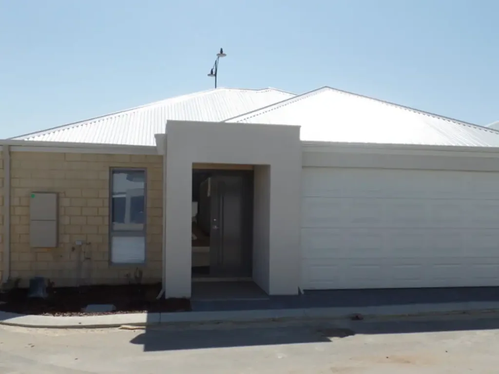 Stylish 3x2 Home in Sought-After Aubin Grove
