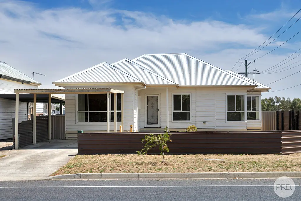 106 Grant Street, Sebastopol, VIC 3356