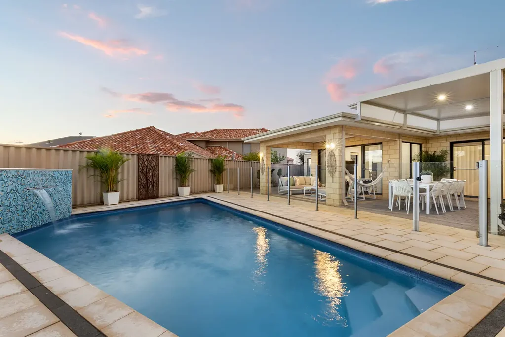 Iluka 4ห้องนอน EFFORTLESS COASTAL LIVING