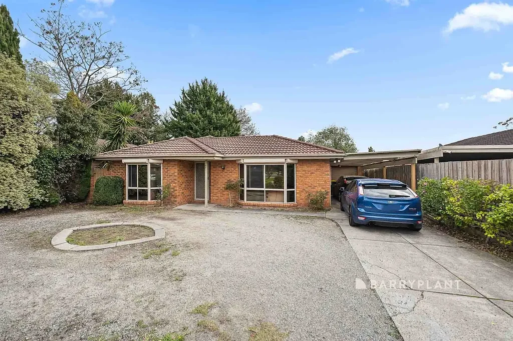 49 Smethurst Avenue, Pakenham, VIC 3810