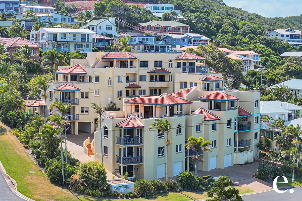 Yeppoon 2 Bedroom Ocean Front Unit, Sea Views From Every Room
