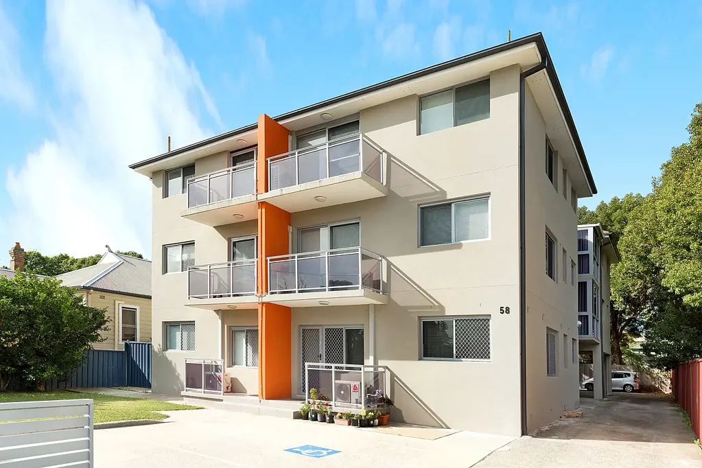 2 Bedroom Unit - Convenient Living in Parramatta