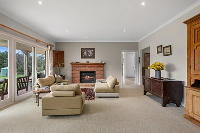 19 Dunn Street, Macedon, VIC 3440, 3 chambres, 2 salles de bain, House
