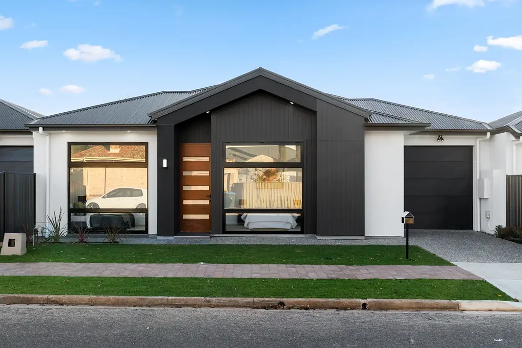 Newton 4chambre Brand New Designer Living in the Heart of Newton