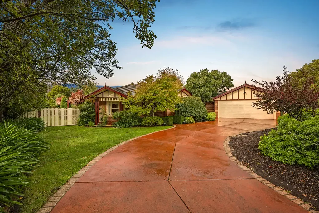 6 Comic Court, New Gisborne, VIC 3438