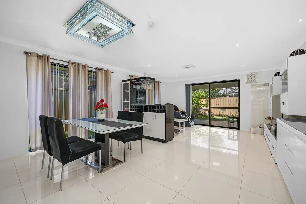 7 Le Souef Street, Maddington, WA 6109
